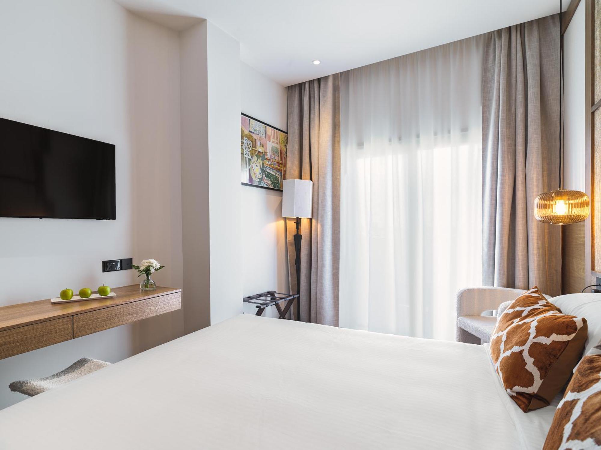 Leonardo Boutique Hotel Larnaca Værelse billede