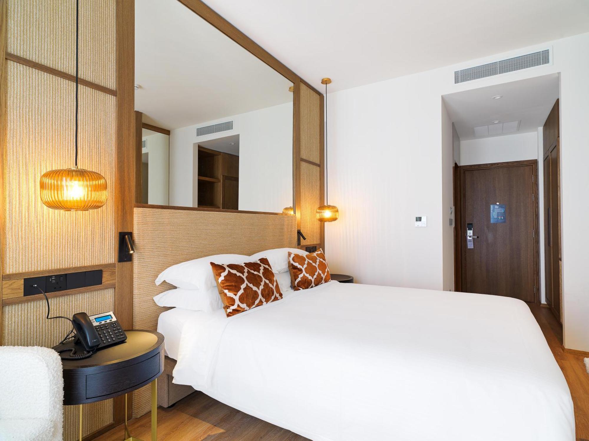 Leonardo Boutique Hotel Larnaca Værelse billede