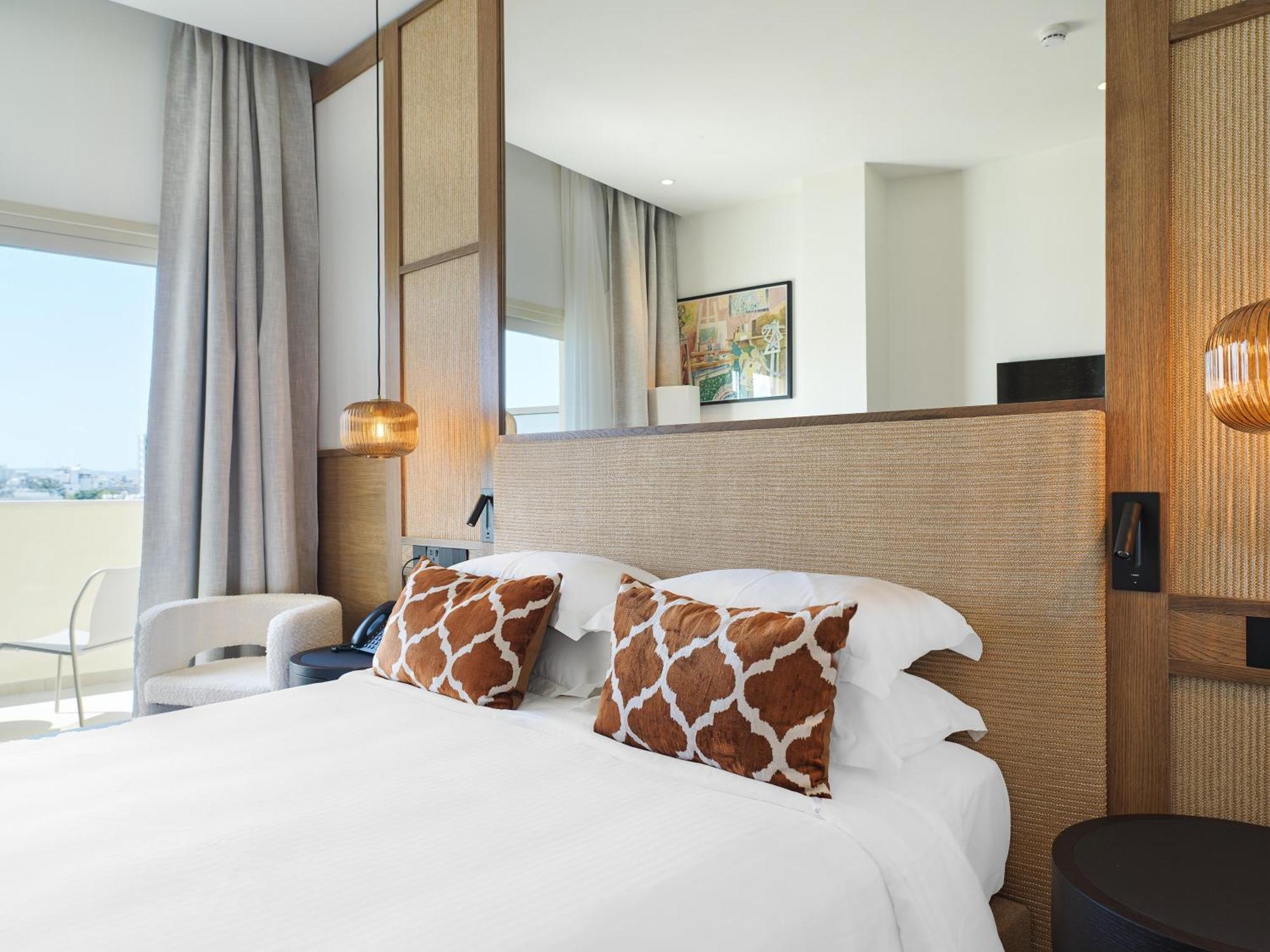 Leonardo Boutique Hotel Larnaca Værelse billede